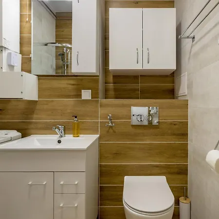 Rentplanet - Swidnicka 公寓 *